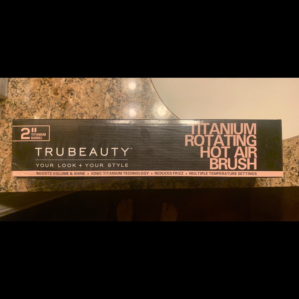 COPY - Tru Beauty Rotating Hot Air Brush